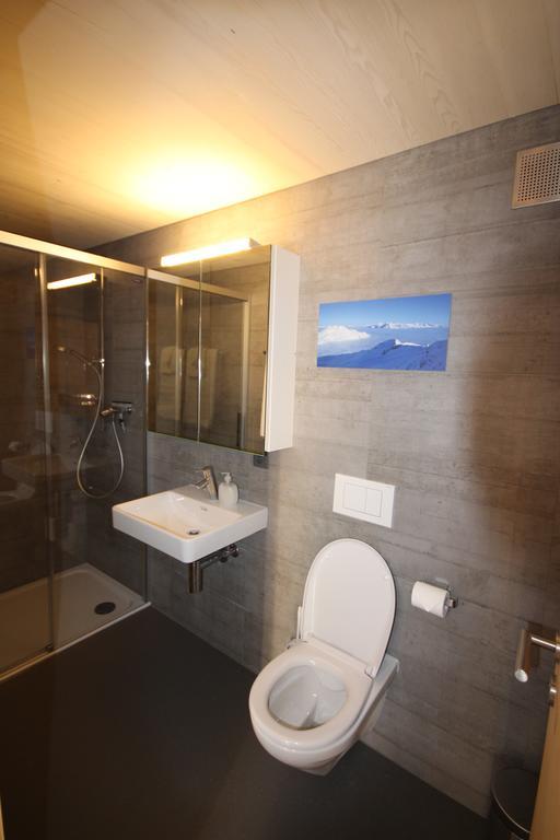 Ferienwohnung Aviez Savognin Bagian luar foto